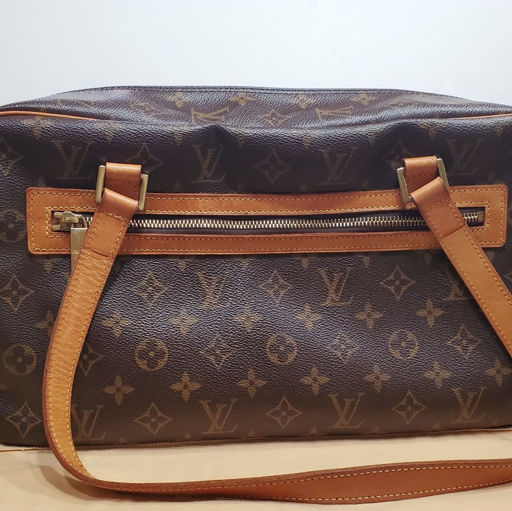 Auth LOUIS VUITTON CITE GM MONOGRAM HANDBAG